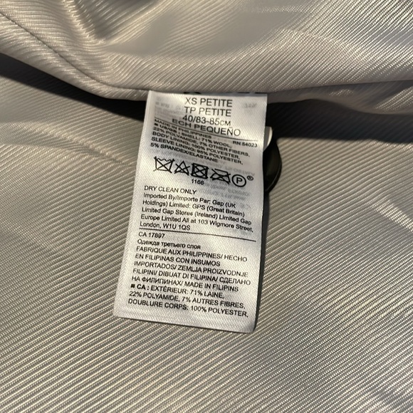 Like New Wool coat - Banana Republic XS - Picture 9 of 13